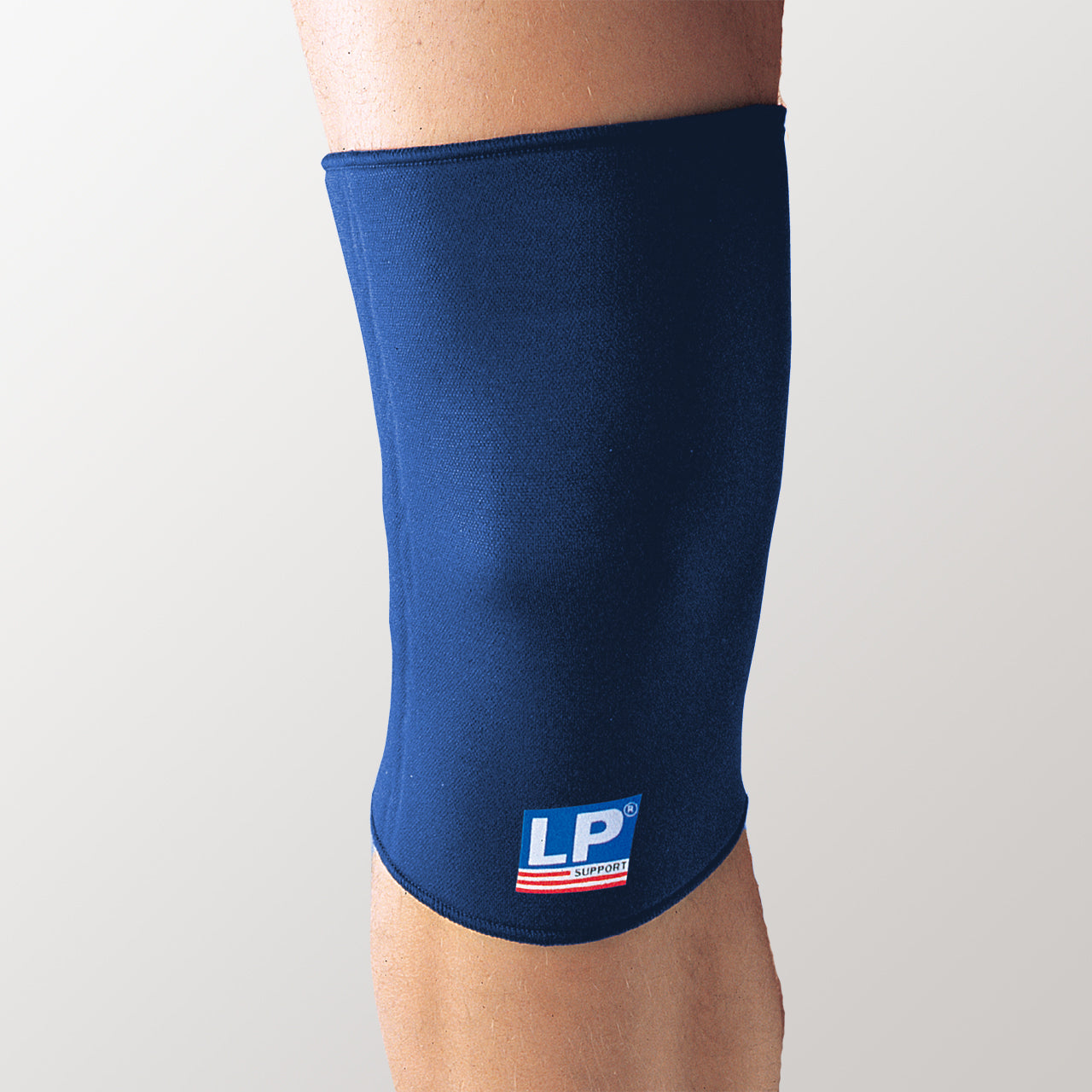 LP Support Knee Support (Closed Patella) 706