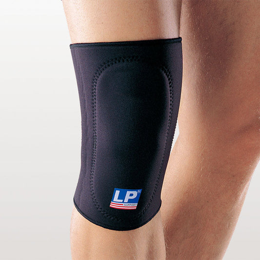 LP Support Standard Knee Support (Closed Patella) 707